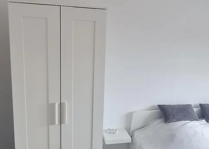 Apartment In Universitaets-Naehe - Bus Und Parken Vor Der Tuer