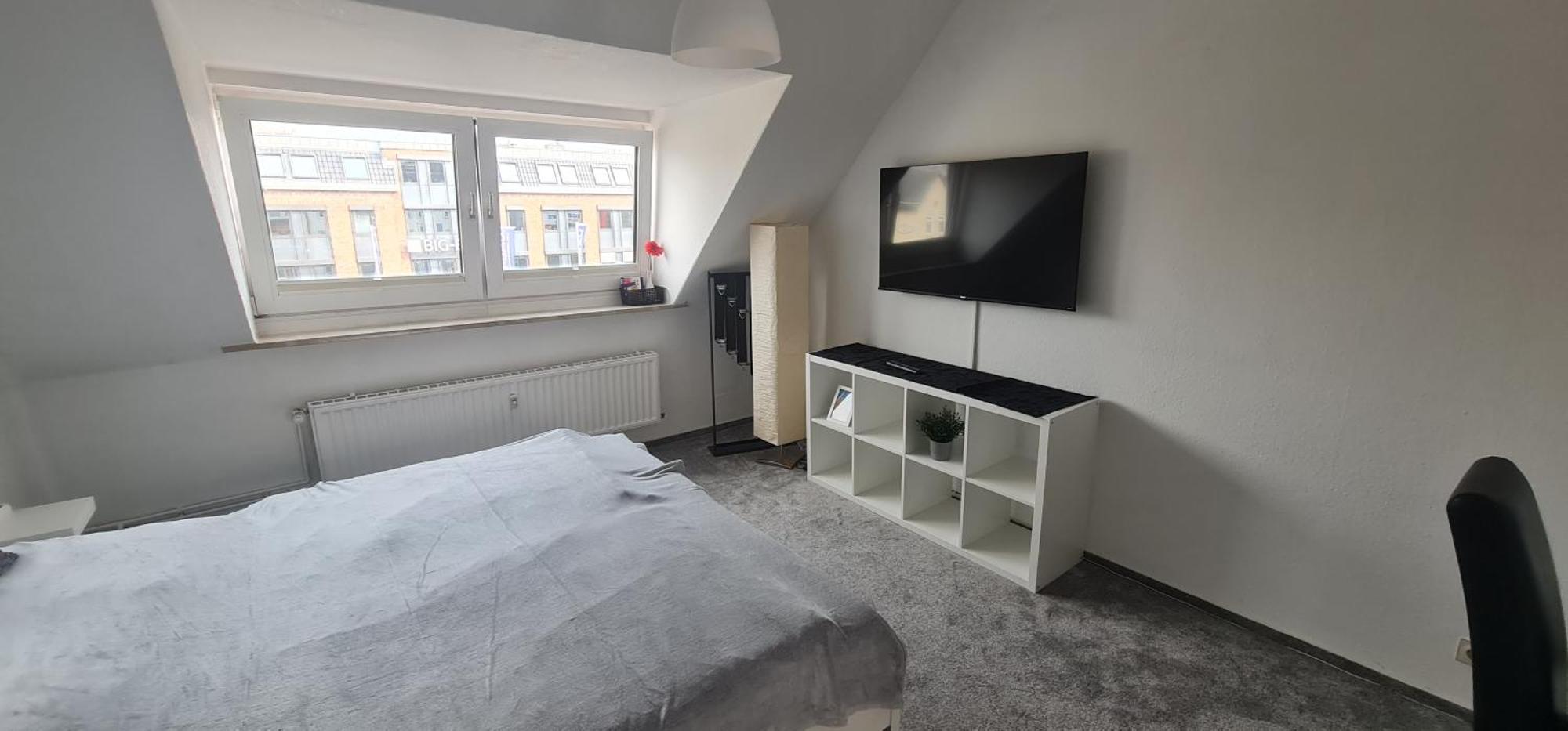 In Universitaets-naehe - Bus Und Parken Vor Der Tuer Apartment *